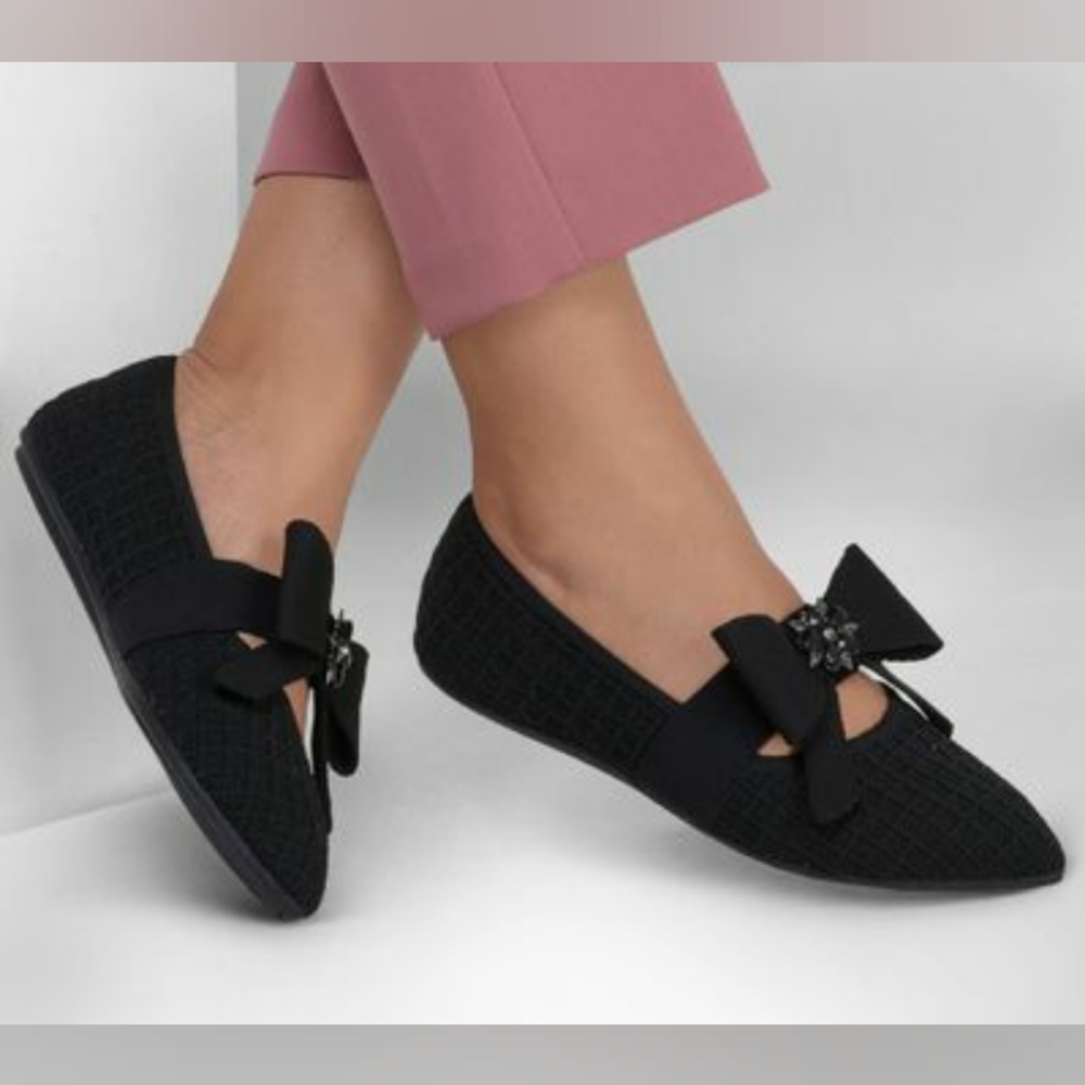 Skechers Cleo Point Just Darling Flats in Black